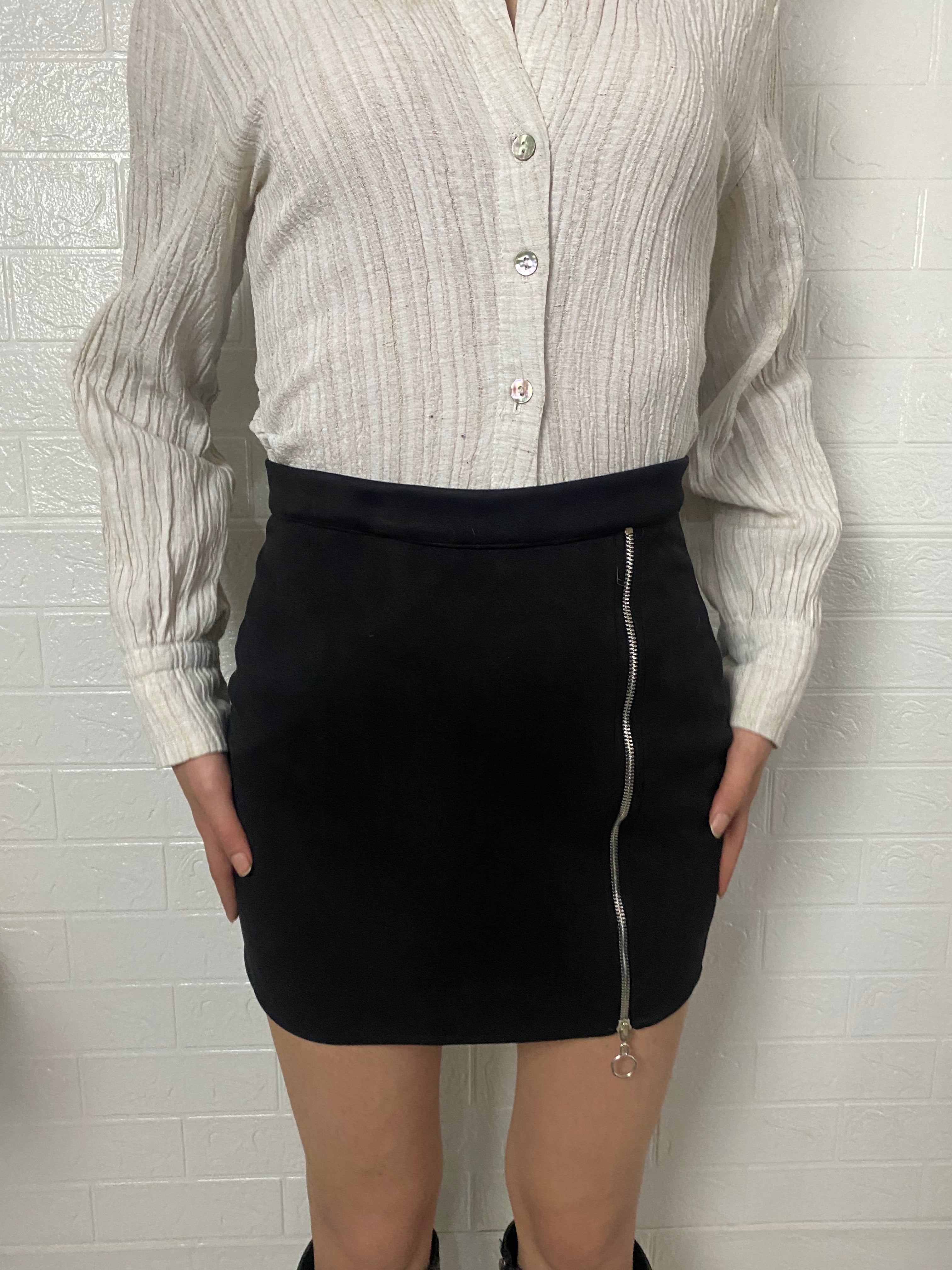 Süet Fermuar Detaylı Etek